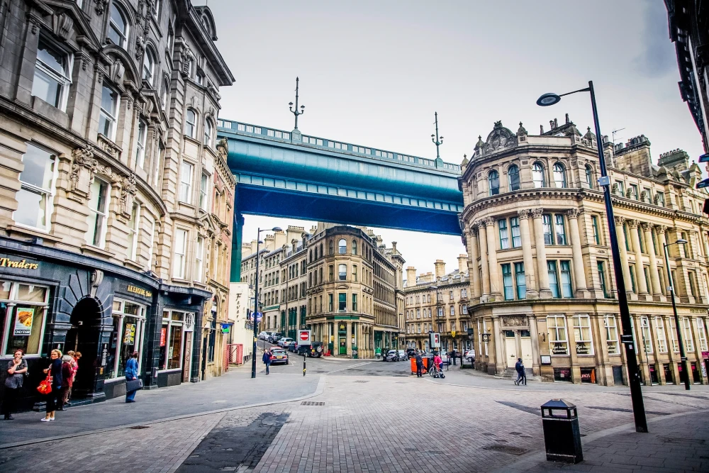 The Tyne Bridge over Newcastle's historic Quayside area - Image courtesy Pexels & Marcus Spiske